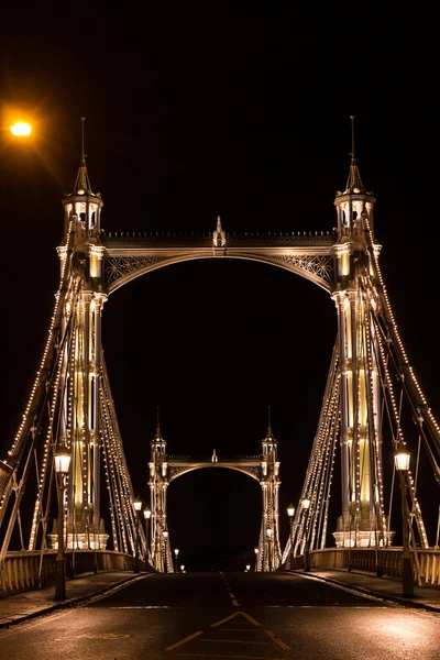 Albert bridge nocą, Londyn — Zdjęcie stockowe