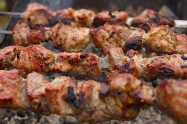 açık havada mangal