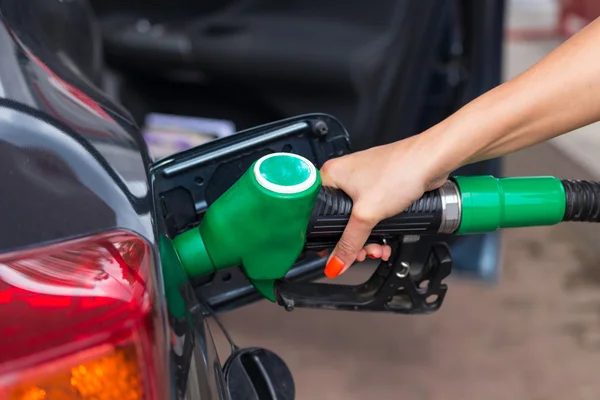 Buying petrol — Stock Photo, Image
