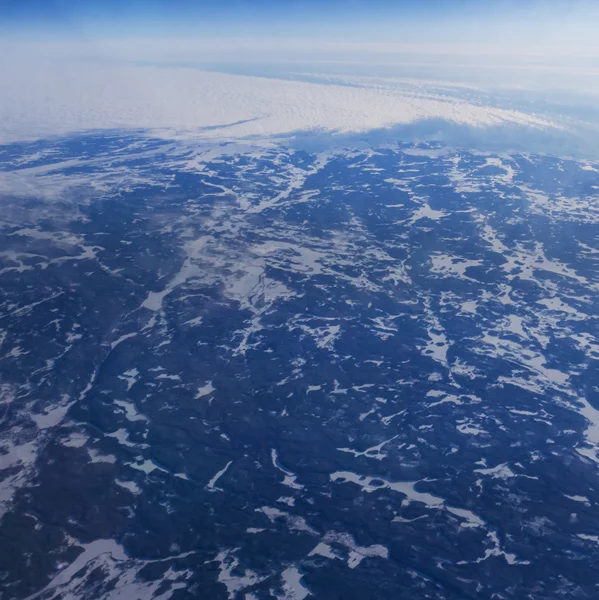 Blick aus dem Flugzeugfenster — Stockfoto