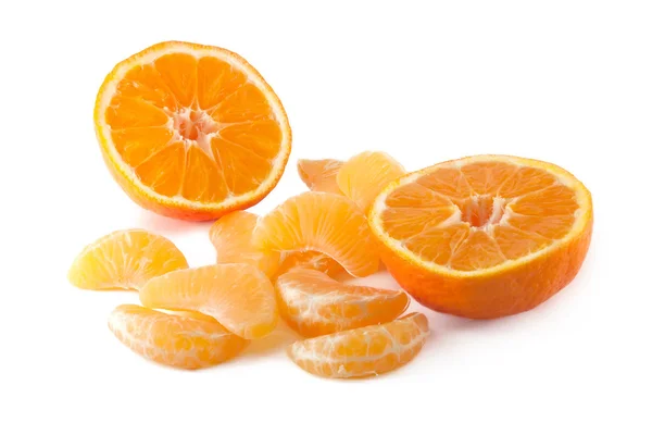 Mandarin a oloupané plátky — Stock fotografie