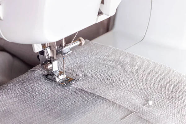 Modern Sewing Machine Presser Foot Linen Fabric Thread Closeup Copy — Stok fotoğraf