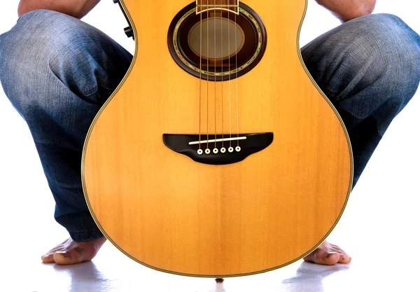 Go Folk - Guitar between his legs — Stock Photo, Image