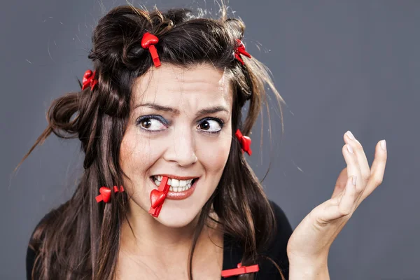 çılgın saç modeli içinde Heart tokalar