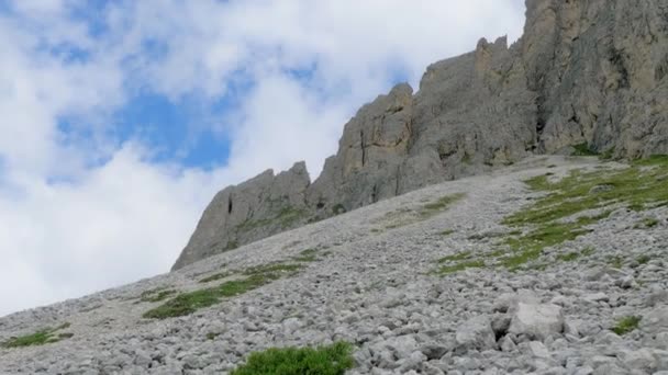 Vista Panoramica Una Parte Della Catena Montuosa Dolomitica Alcune Torri — Video Stock