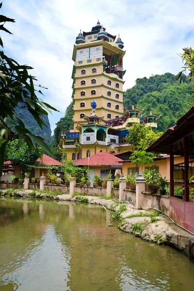 Tambun tibetian boeddhistische tempel, perak — Stockfoto