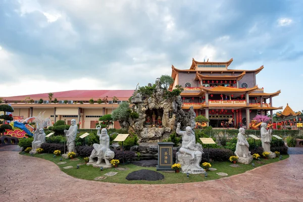 Nagy Festői Hagyományos Színes Kínai Sárkány Templom Yong Peng Johor — Stock Fotó
