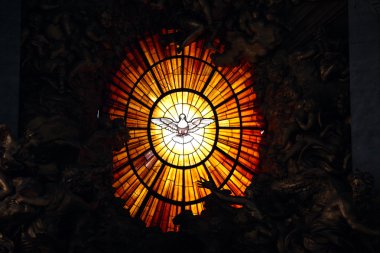 camın arkasında Vatikan'daki st. peters sunakta leke.