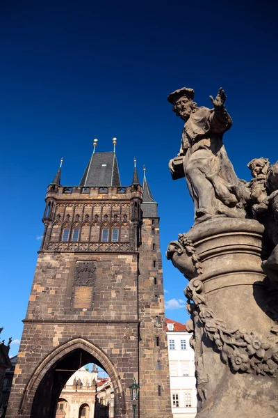 Karlsbrücke — Stockfoto