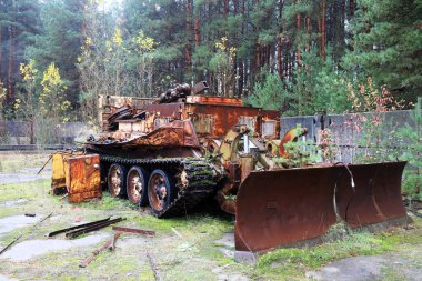 Çernobil Nükleer Santrali 'ndeki kazanın tasfiyesinde kullanılan robot ekipmanları..