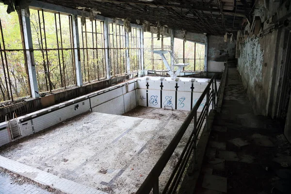 Спортивный Комплекс Заброшенном Городе Припять После Аварии Чернобыльской Аэс Припять — стоковое фото