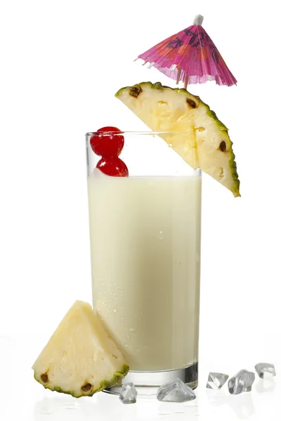 Pohled ananasový koktejl s řezy — Stock fotografie