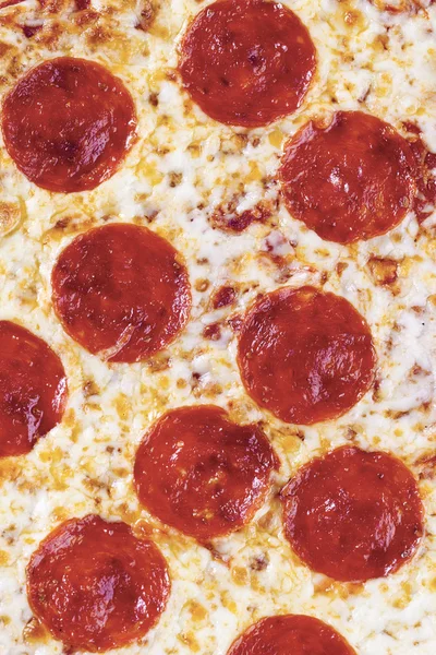 Pizza italiana de pepperoni — Foto de Stock