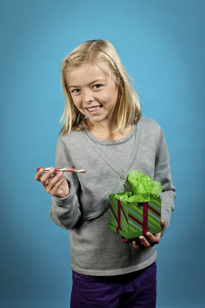 Gift of candy cane — Stock Photo, Image