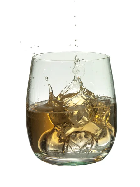ウイスキーと氷のグラス — ストック写真