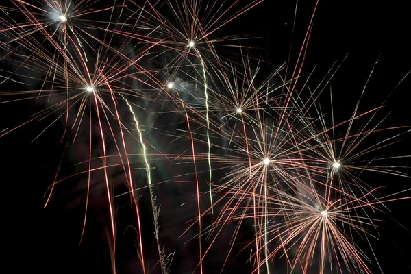 Fuochi d'artificio ovunque — Foto Stock