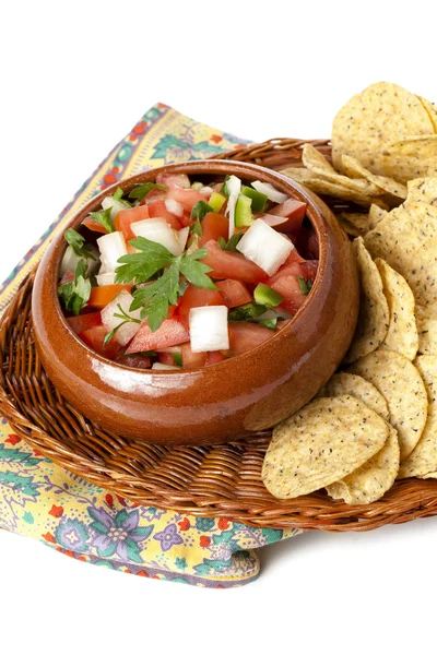 Nacho fişleri ile taze salsa sos — Stok fotoğraf