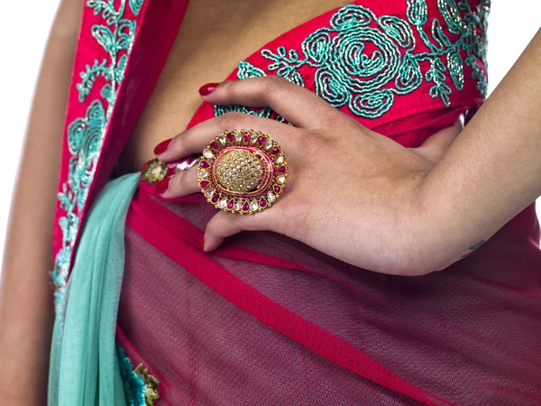 Sección media de una mujer india tradicional —  Fotos de Stock