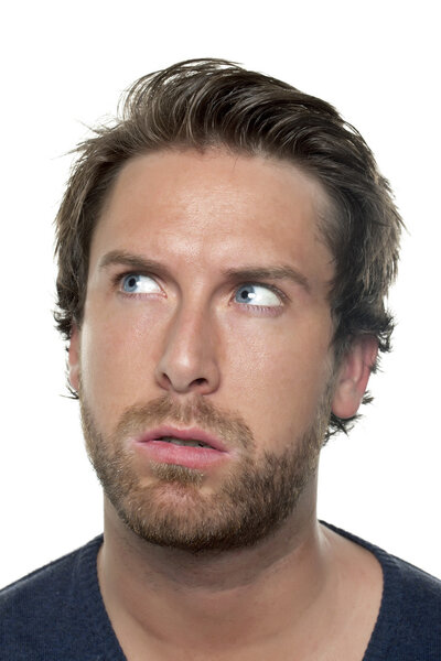 Лицо человека, смотрящего вверх
