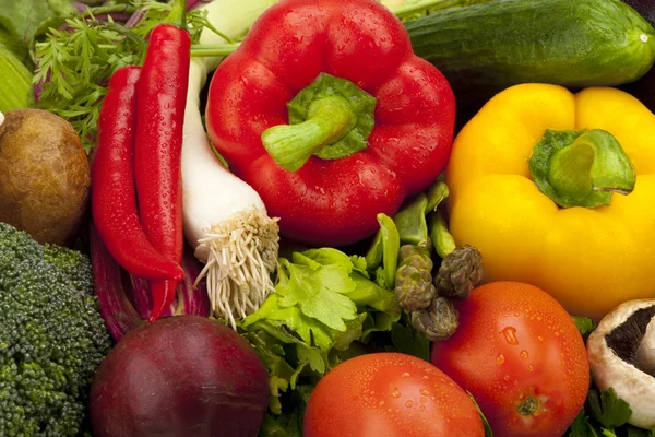 Різноманітні барвисті овочі — стокове фото