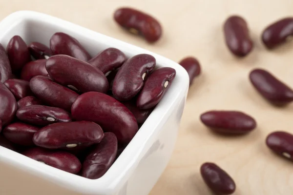 Bowl of red kidney beans — Stock Photo, Image