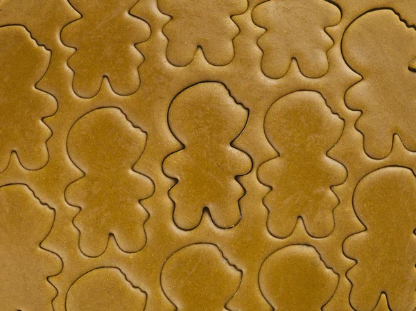 姜饼人和面团的形状 — 图库照片