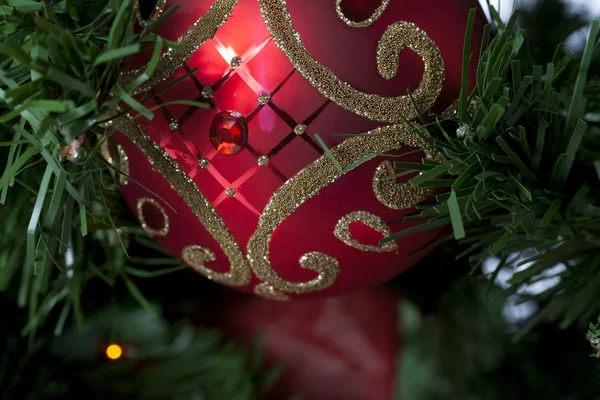 Cropped view of christmas bauble hanging on christmas tree — Stock Photo, Image