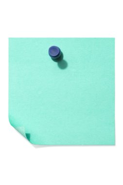 boş mavi yapışkanlı kağıt ve mavi pin