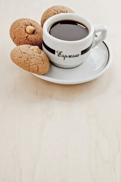 Tasse de café et biscuits — Photo