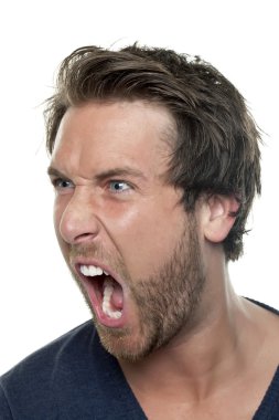 bağıran bir adam