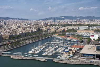 şehir ve liman yüksek açılı görünüş