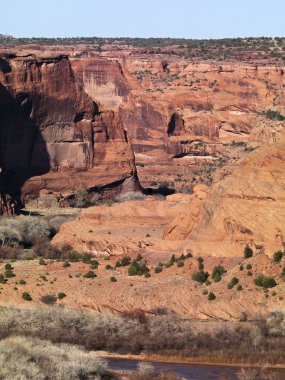 Kırmızı kaya oluşumu