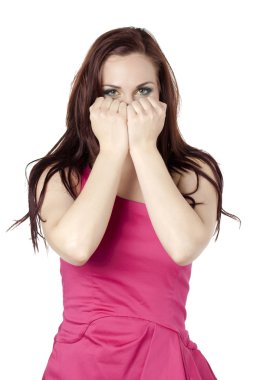 Bayan kapak yüzü ona yumruk tarafından