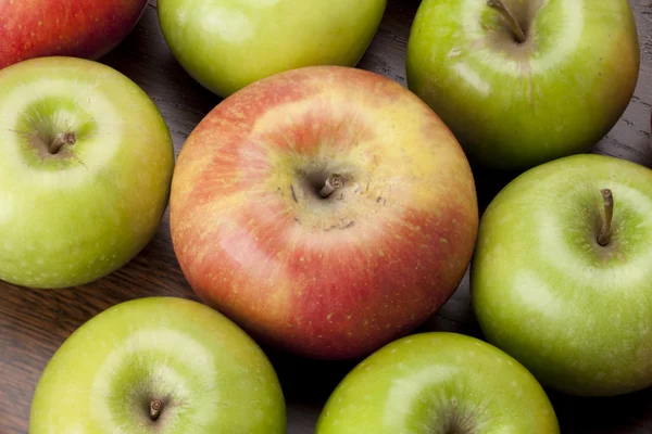Tapas de manzanas — Foto de Stock