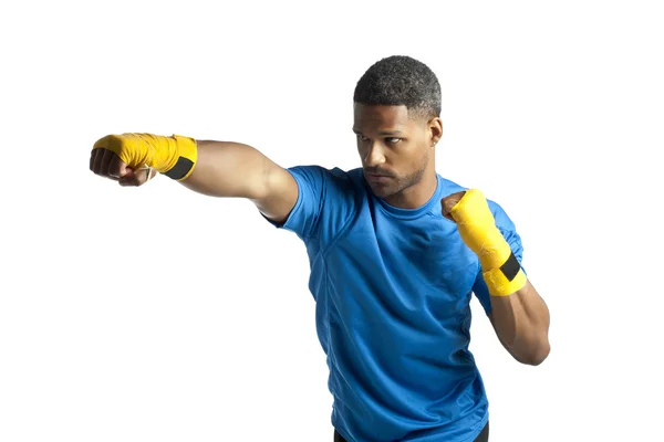 Boxeador masculino em treinamento — Fotografia de Stock