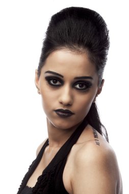 yana doğru seyir Gotik kız