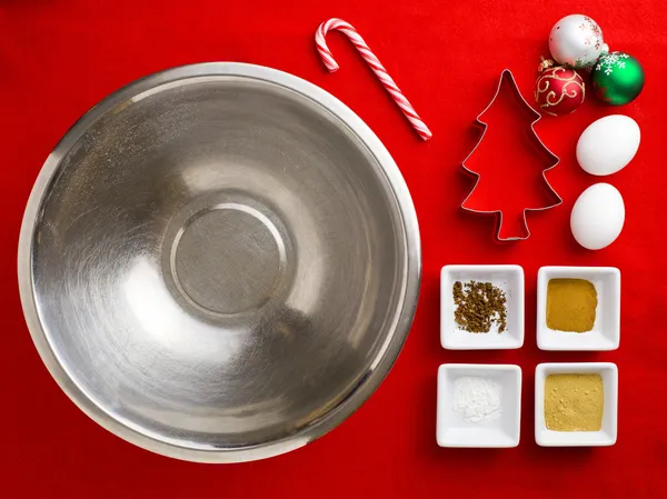 Vista dall'alto dell'ingrediente natalizio con lampadine natalizie — Foto Stock