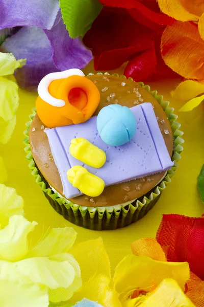 Close up top view of cupcake with decorative toppings surrounded — Stock Photo, Image