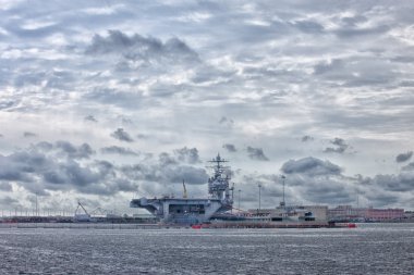 Görünüm uçak gemisi norfolk, virginia deniz üssü