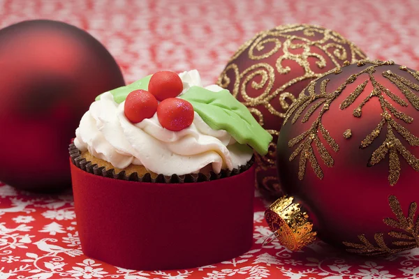 Cupcake with baubles — Stock Photo, Image