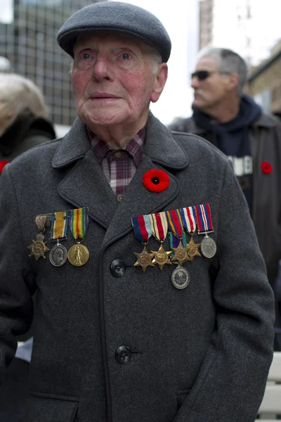 Image of a senior citizen in military uniform — Stock Photo, Image