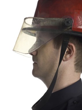 411 itfaiyeci yan görünüm