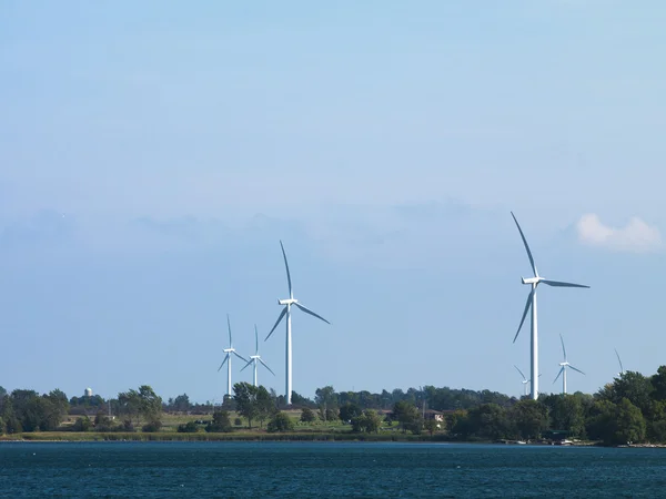 Wind farm with river in the foreground — Stock Photo, Image