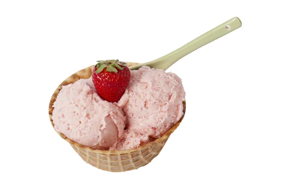 Cono gelato alla fragola — Foto Stock