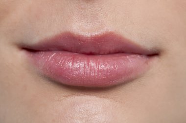 bir erkek dudakları