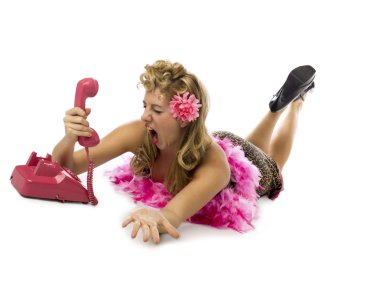 sabit hat telefonu konuşurken bağıran kızgın kadın