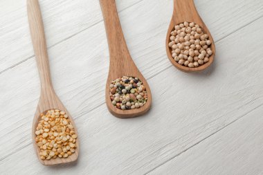 çeşitli tür-in tahta kaşık fasulye
