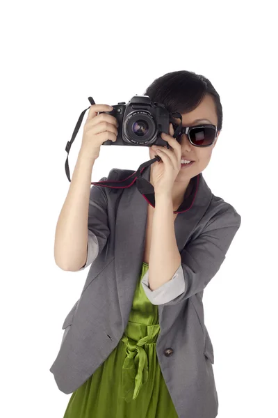 Mujer asiática tomando fotos — Foto de Stock