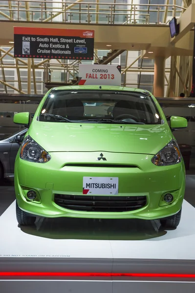 2013 Mitsubishi At Car Show green — Stock Photo, Image