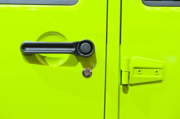 Groene jeep deur beeld close-up — Stockfoto